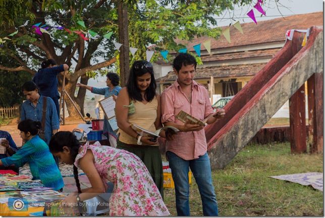 Aldona_Reading_in_the_Park_Bookworm-Goa-Nijugrapher-images-by-Niju_Mohan-21-untitled-DSC_7748