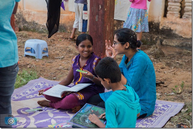 Aldona_Reading_in_the_Park_Bookworm-Goa-Nijugrapher-images-by-Niju_Mohan-32-untitled-DSC_7773