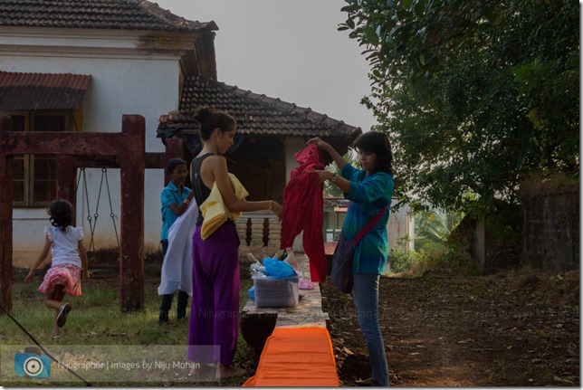 Aldona_Reading_in_the_Park_Bookworm-Goa-Nijugrapher-images-by-Niju_Mohan-4-untitled-DSC_7716