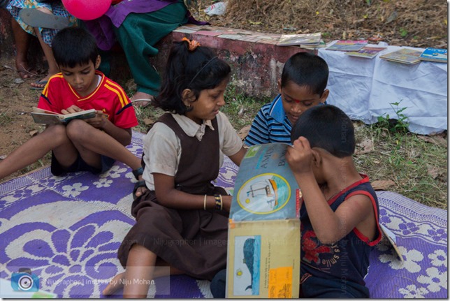 Aldona_Reading_in_the_Park_Bookworm-Goa-Nijugrapher-images-by-Niju_Mohan-55-untitled-DSC_7825