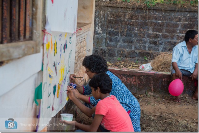 Aldona_Reading_in_the_Park_Bookworm-Goa-Nijugrapher-images-by-Niju_Mohan-57-untitled-DSC_7827