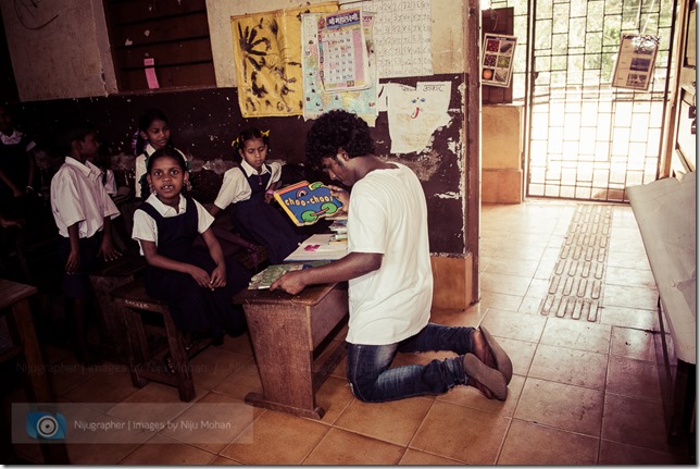 Nijugrapher-Bookworm_Trust-Kudchire_School - 1 - DSC_1281