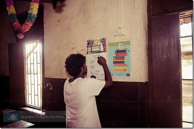 Nijugrapher-Bookworm_Trust-Kudchire_School - 2 - DSC_1255