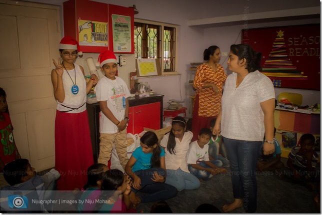 Christmas-at-Library-Nijugrapher-images-by-Niju_Mohan-1-untitled-DSC_2226