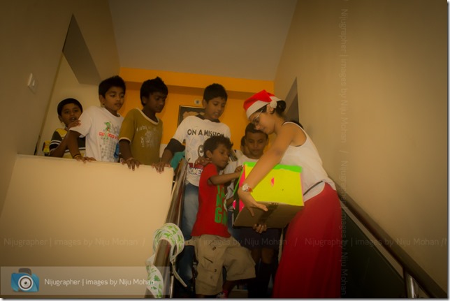 Christmas-at-Library-Nijugrapher-images-by-Niju_Mohan-15-untitled-DSC_2281