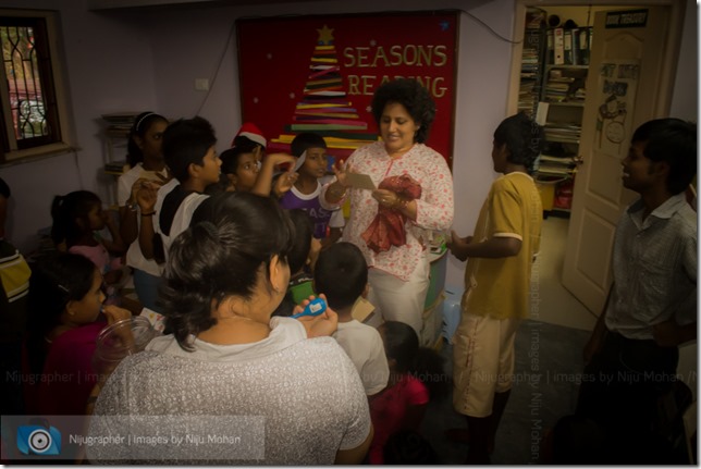 Christmas-at-Library-Nijugrapher-images-by-Niju_Mohan-7-untitled-DSC_2248